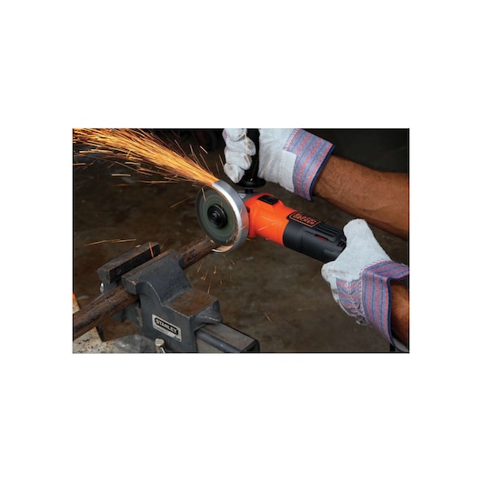 Esmeriladora Angular 4-1/2" (115mm) 650W
